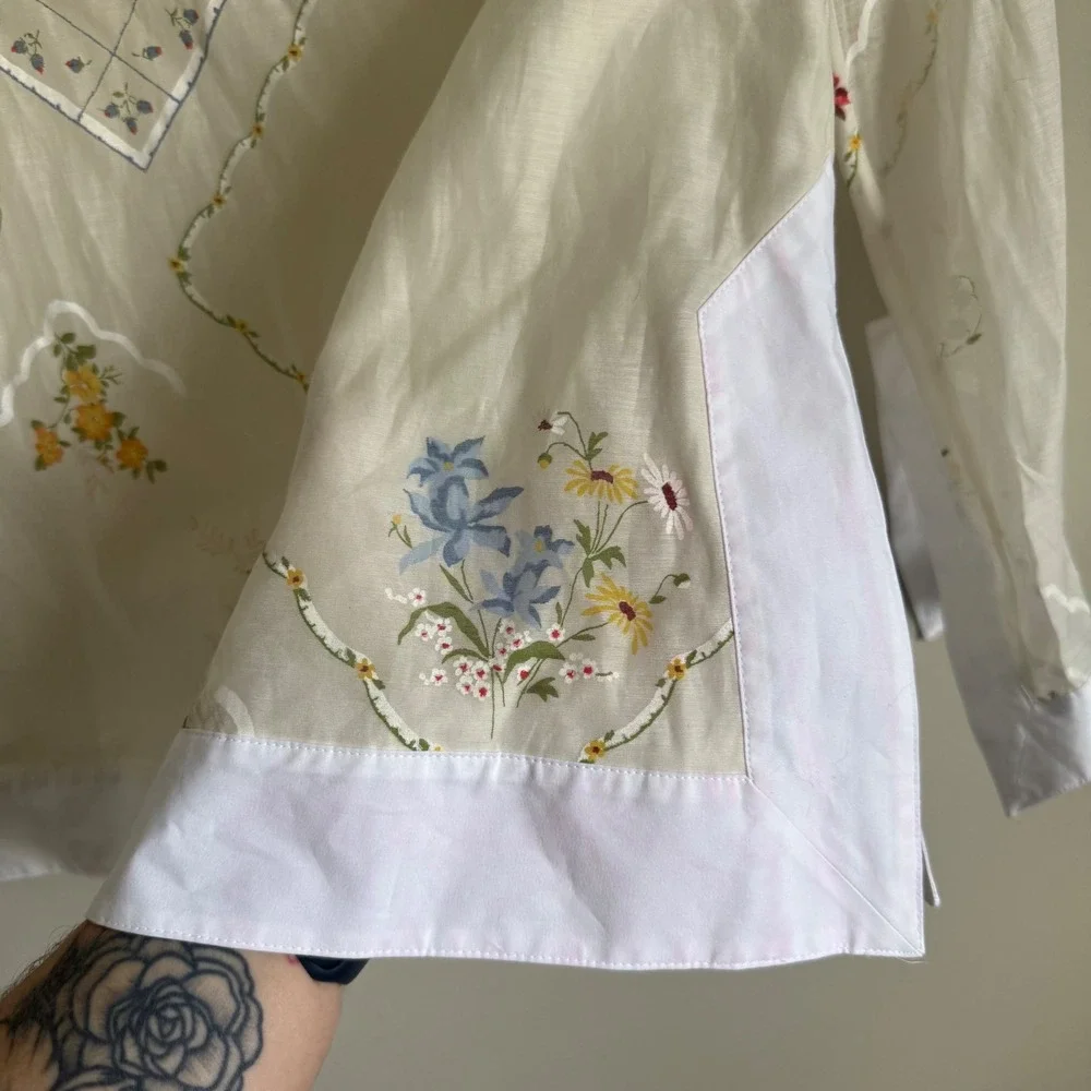 Tory Burch Handkerchief Embroidered Tunic Floral Print Split Neck Top Size 2